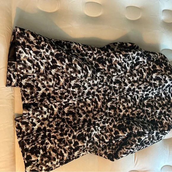 Beautiful leopard jacket - Picture 8 of 9